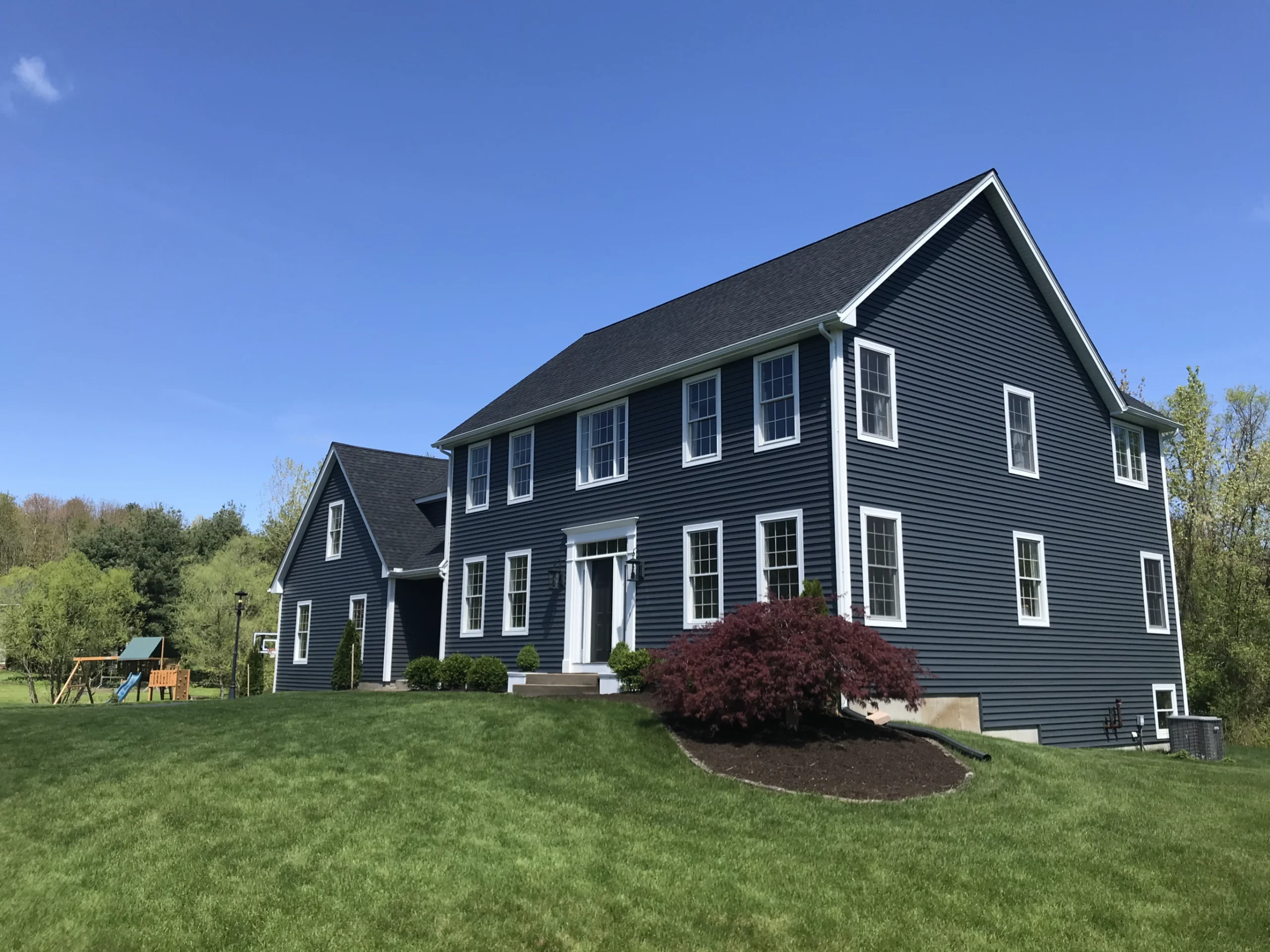 roofing and siding contractor ct blue colonial house